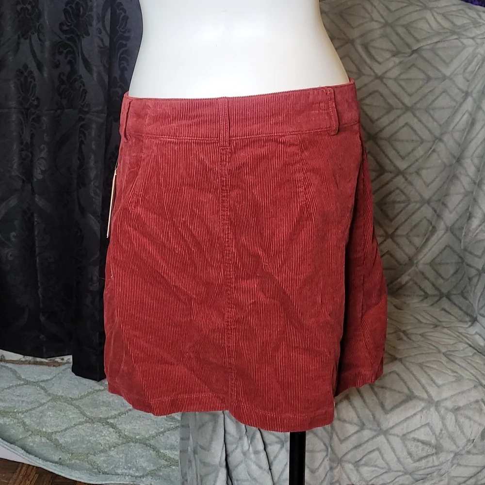 Copper Key Maroon Corduroy Skirt - Picture 3 of 4